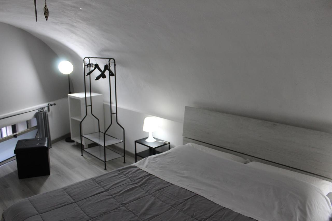 カターニアLa Casa Di Karolaアパートメント エクステリア 写真