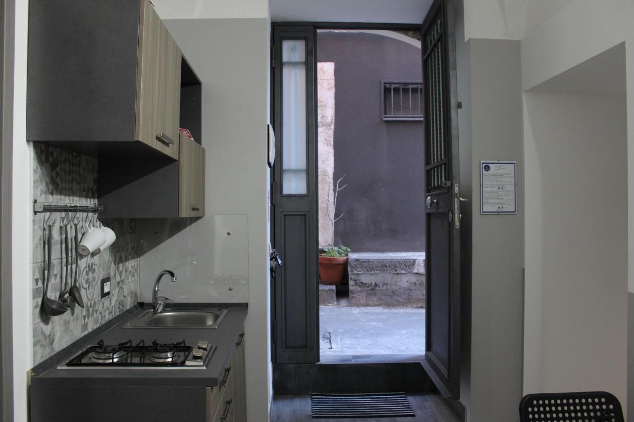 カターニアLa Casa Di Karolaアパートメント エクステリア 写真