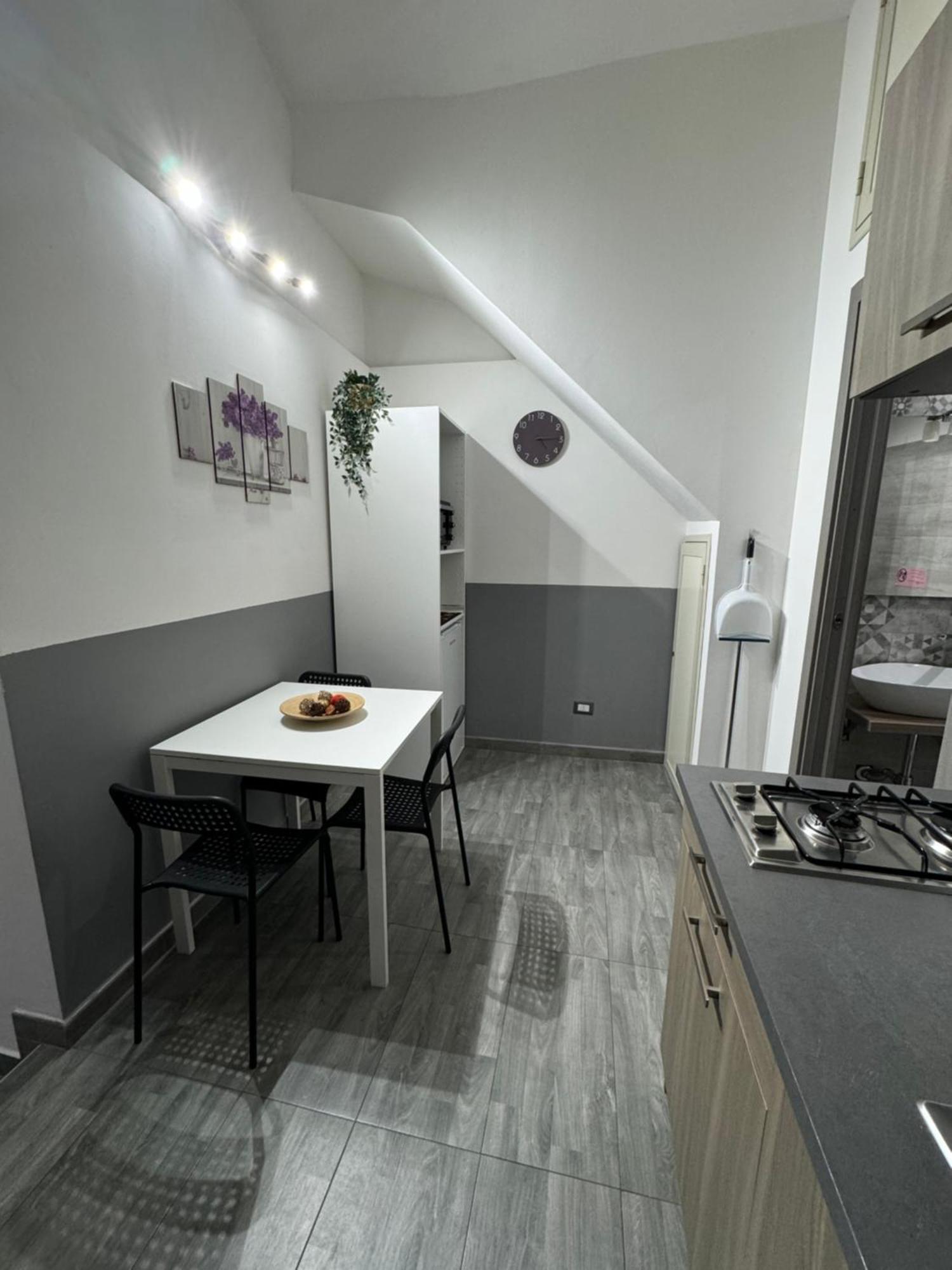 カターニアLa Casa Di Karolaアパートメント エクステリア 写真